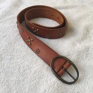 American eagle leather belt